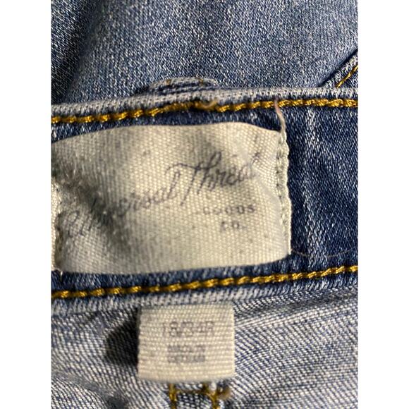 Universal Thread 18 34R High Rise Slim Straight Jeans - Picture 3 of 4